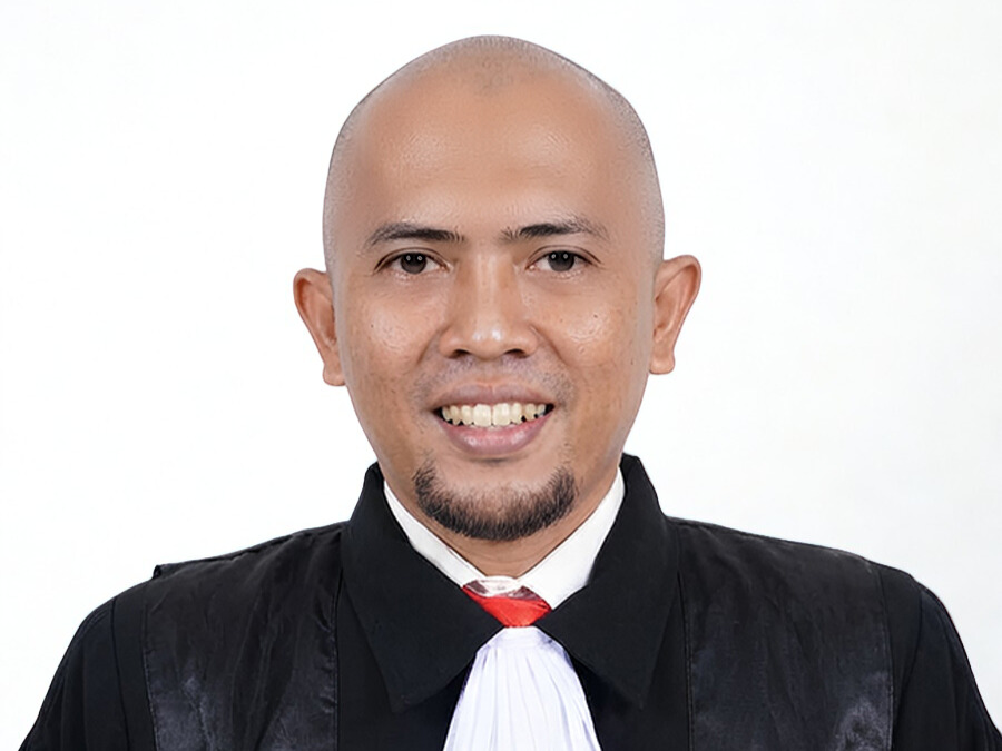 ⁠Irawan Kalimanjaro, S.H.